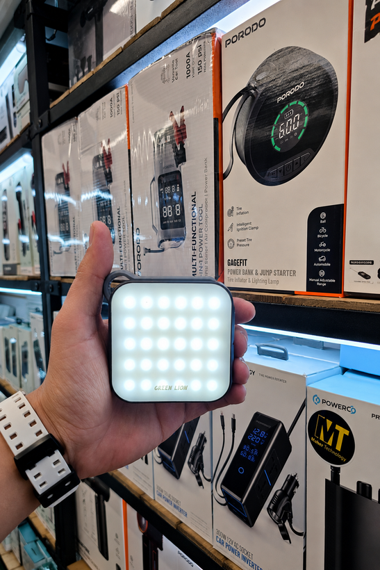چراغ کمپینگ خورشیدی گرین لاین Solar Lumix 1000LM با پاوربانک 4000mAh